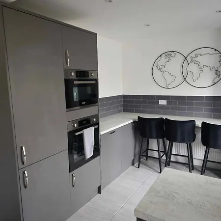 Villa Perfect Getaway 1 à Middlesbrough Extérieur photo