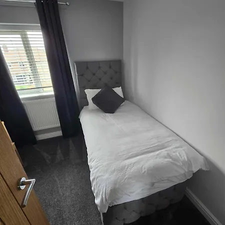 Villa Perfect Getaway 1 à Middlesbrough Extérieur photo