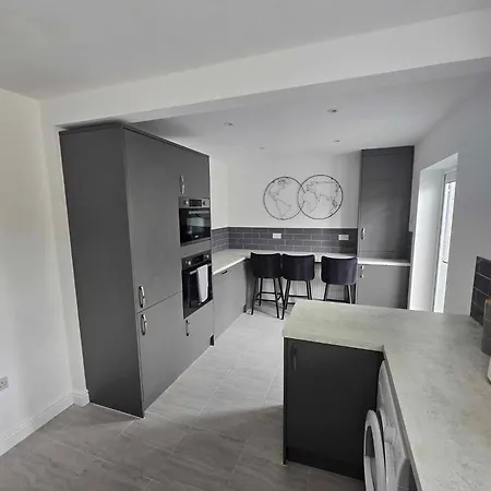 Villa Perfect Getaway 1 à Middlesbrough Extérieur photo